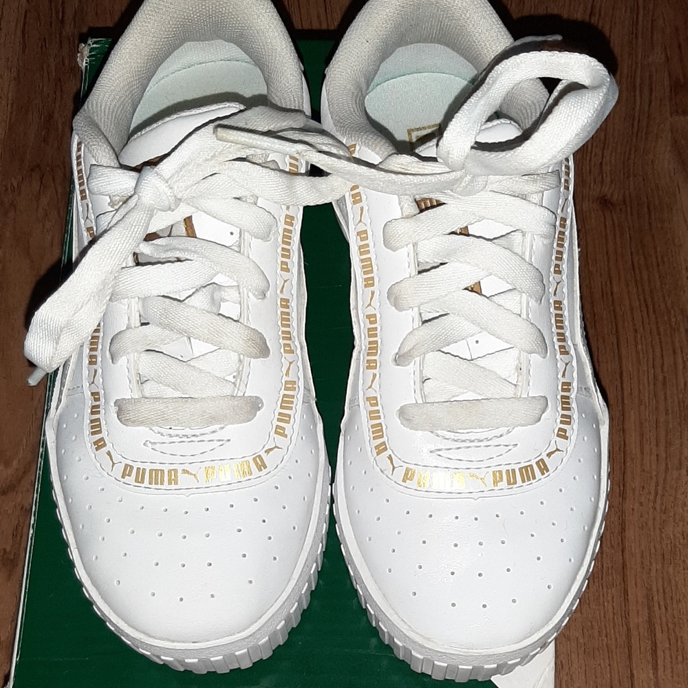 Puma white an gold